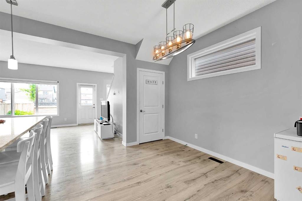 75 Evanscrest Way Nw, Calgary, AB - Indoor