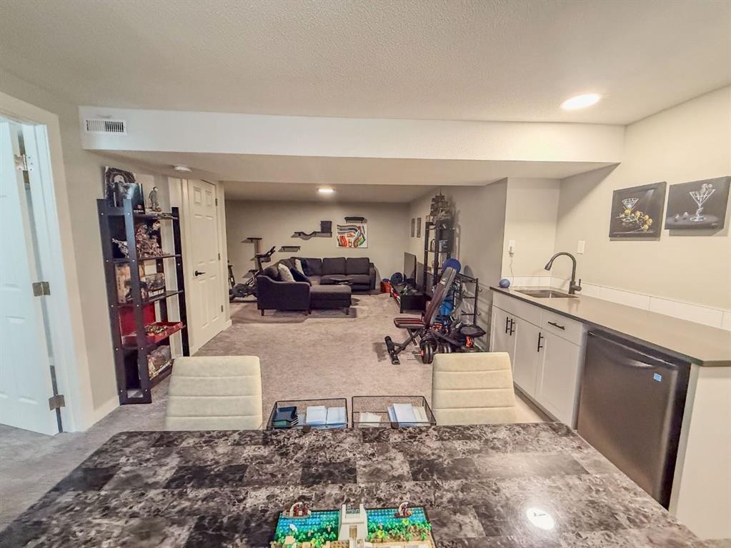 119 Fallswater Crescent Ne, Calgary, AB - Indoor