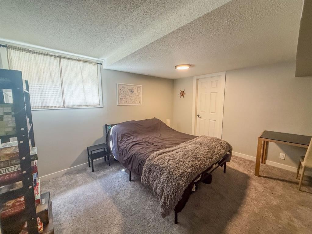 119 Fallswater Crescent Ne, Calgary, AB - Indoor Photo Showing Bedroom