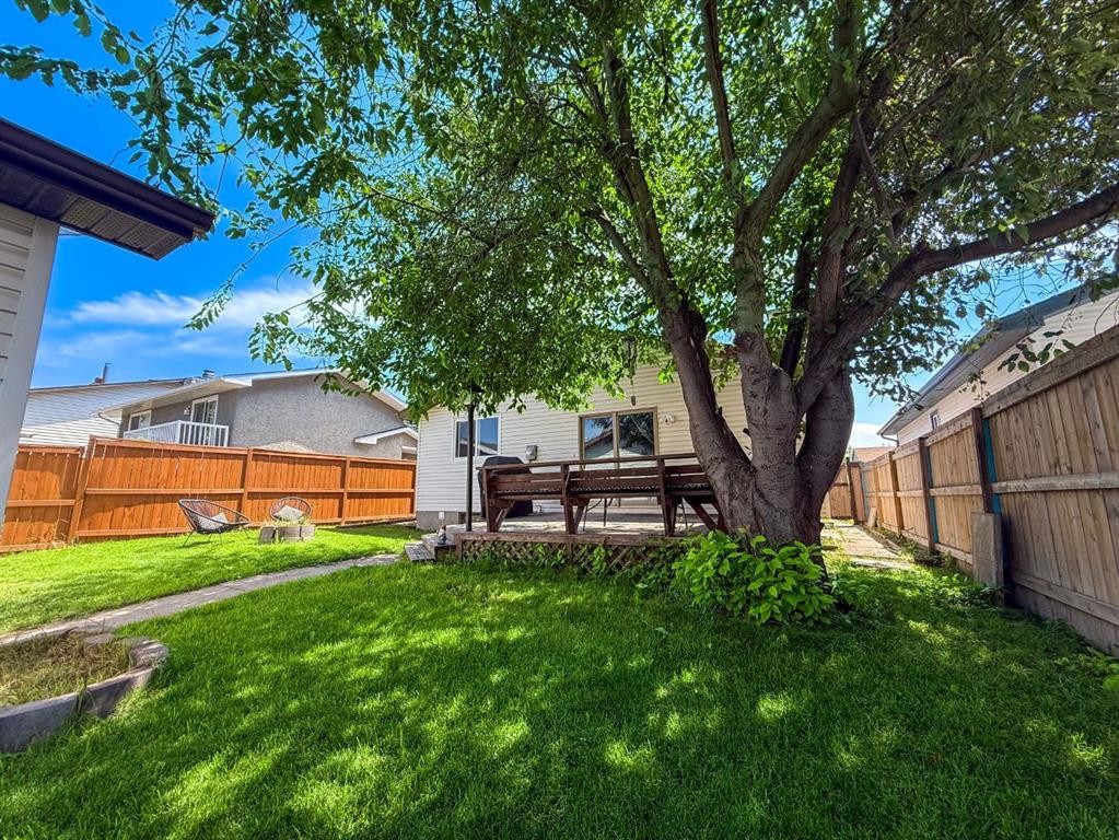 119 Fallswater Crescent Ne, Calgary, AB - Outdoor With Deck Patio Veranda