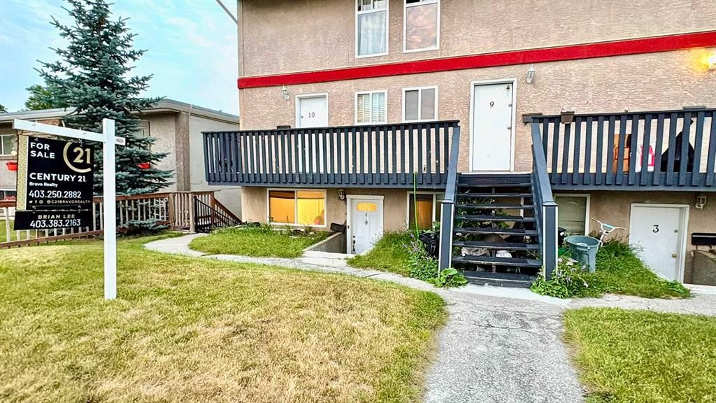 4-3726 Centre Street Ne, Calgary, AB - Outdoor With Deck Patio Veranda