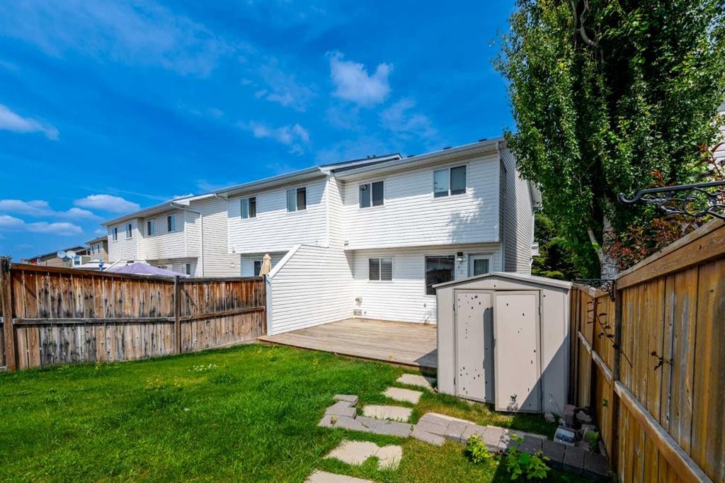 169 Everstone Drive Sw, Calgary, AB - Outdoor With Exterior