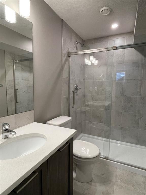71 Cornerstone Passage Ne, Calgary, AB - Indoor Photo Showing Bathroom