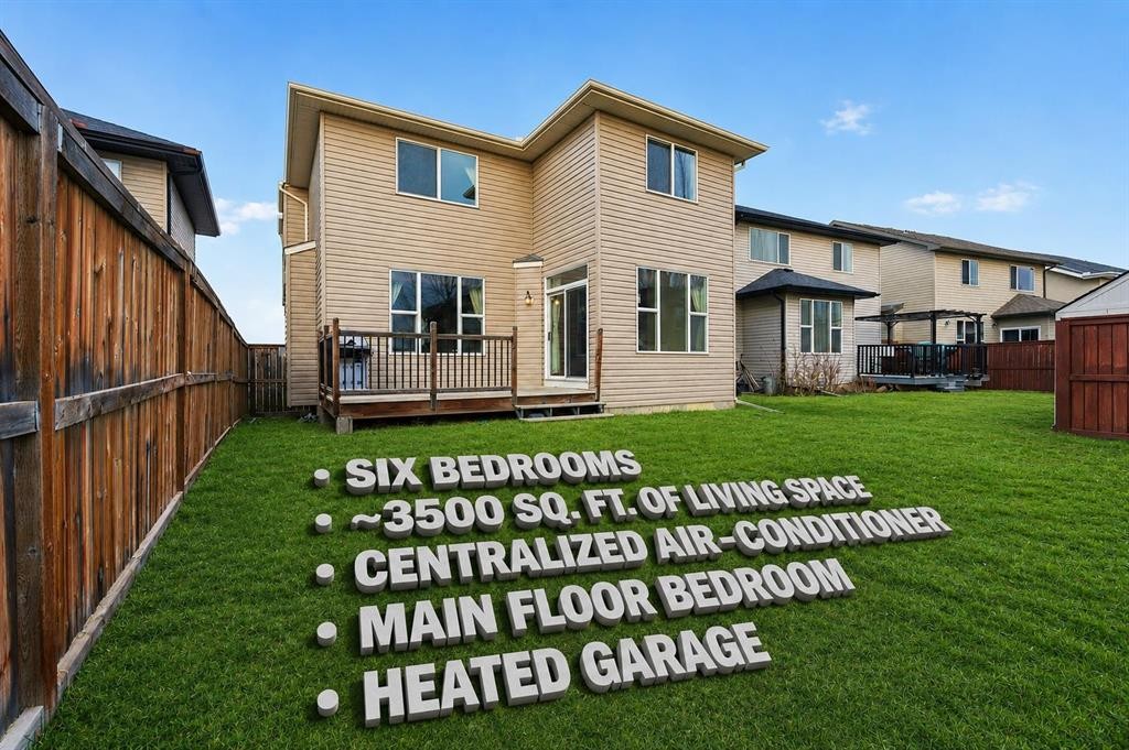 29 Royal Birkdale Drive Nw, Calgary, AB - Outdoor With Deck Patio Veranda