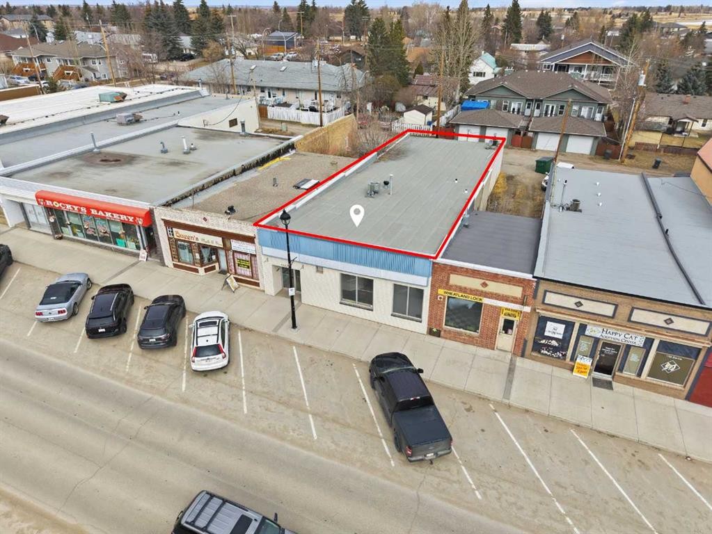 122 2 Avenue, Strathmore, AB