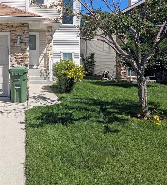 34 Coopers Close Sw, Airdrie, AB - Outdoor