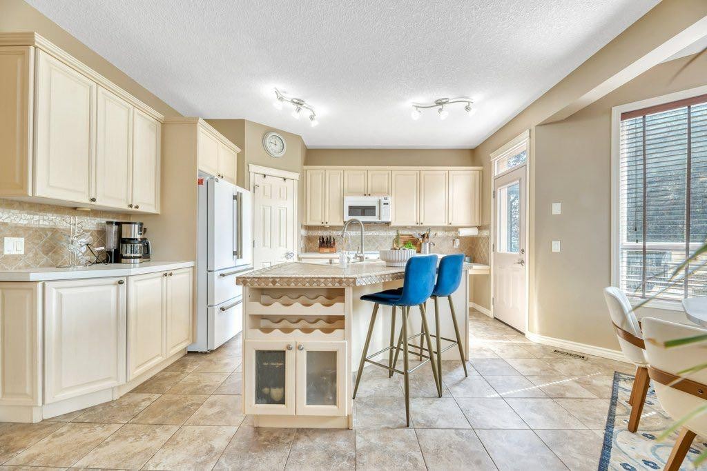 243 Westchester Boulevard, Chestermere, AB - Indoor