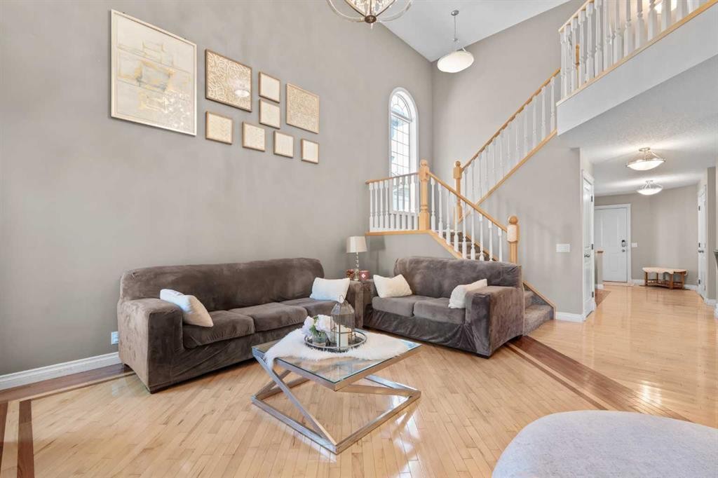 92 Cranston Drive Se, Calgary, AB - Indoor Photo Showing Living Room