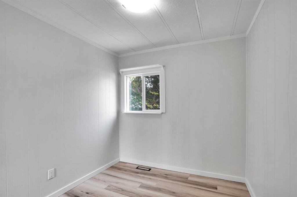 64 Huntwell Way Ne, Calgary, AB - Indoor Photo Showing Other Room