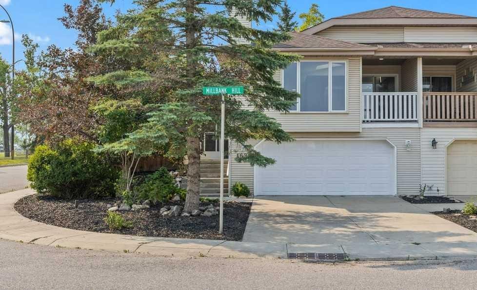 162 Millbank Hill Sw, Calgary, AB - Outdoor With Balcony