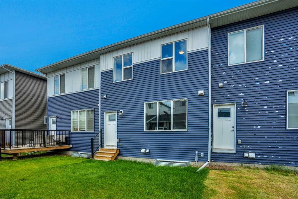 76 Amblefield Terrace Nw, Calgary, AB - Outdoor