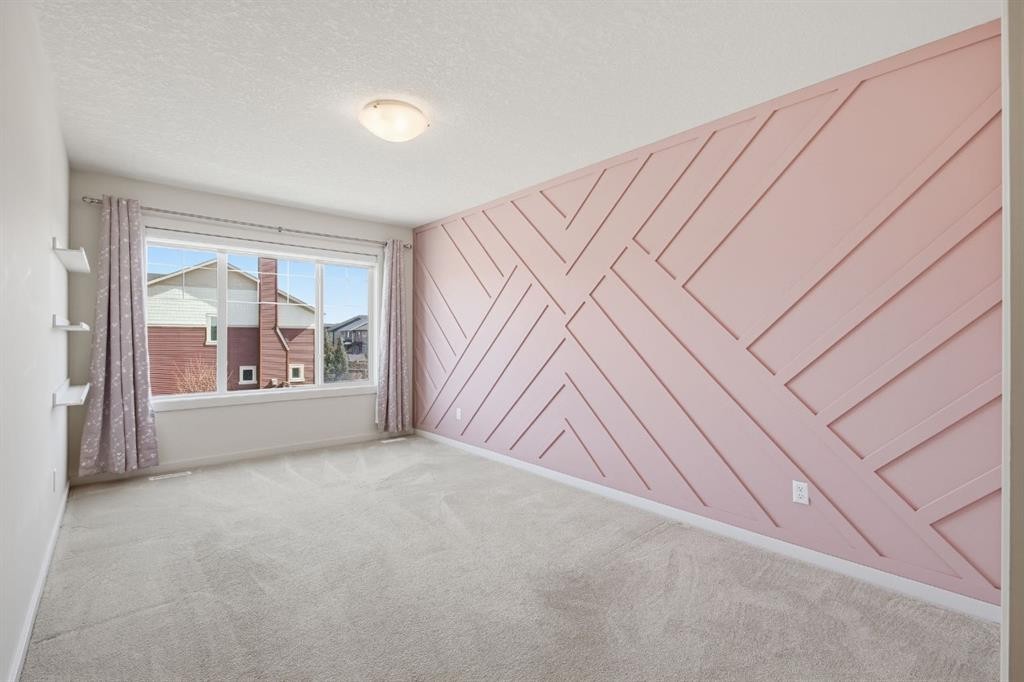 101 Evansborough Green Nw, Calgary, AB - Photo Showing Other Room