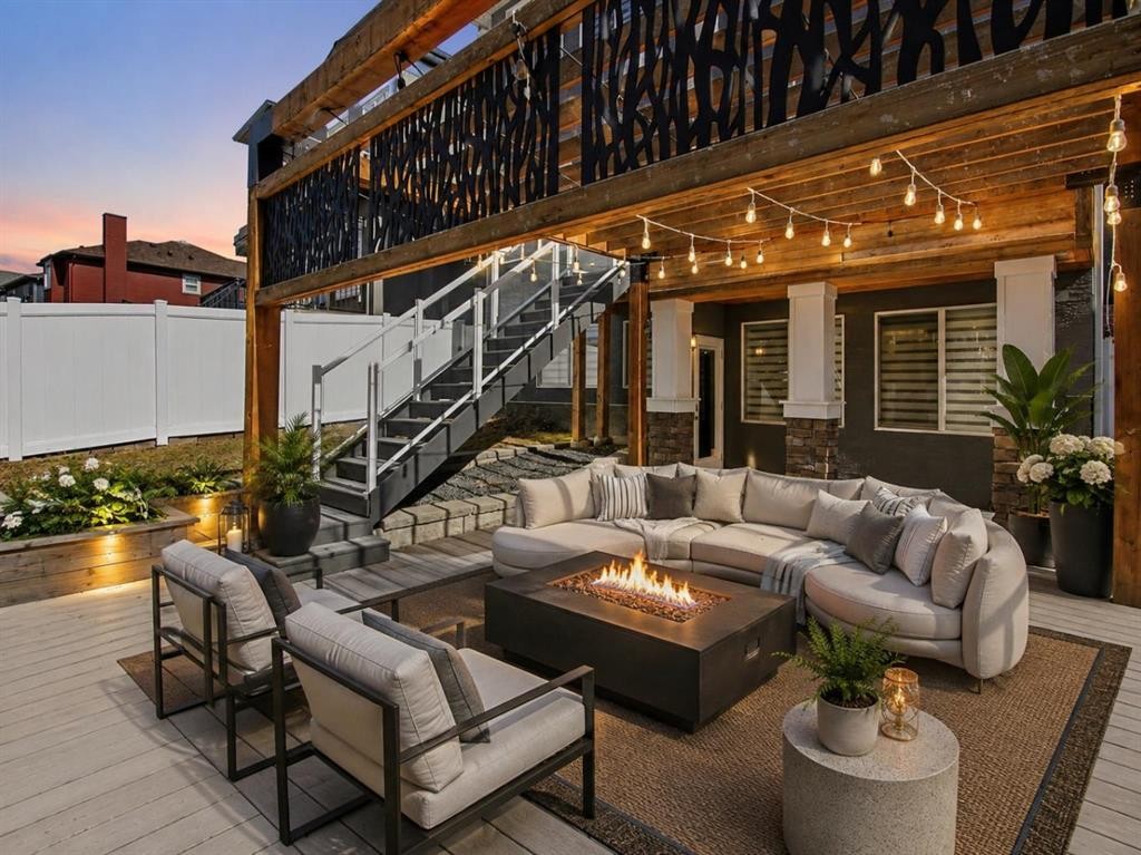 101 Evansborough Green Nw, Calgary, AB - Outdoor With Deck Patio Veranda