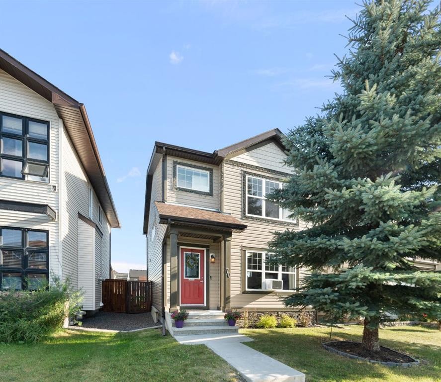 70 Walden Manor Se, Calgary, AB - Outdoor
