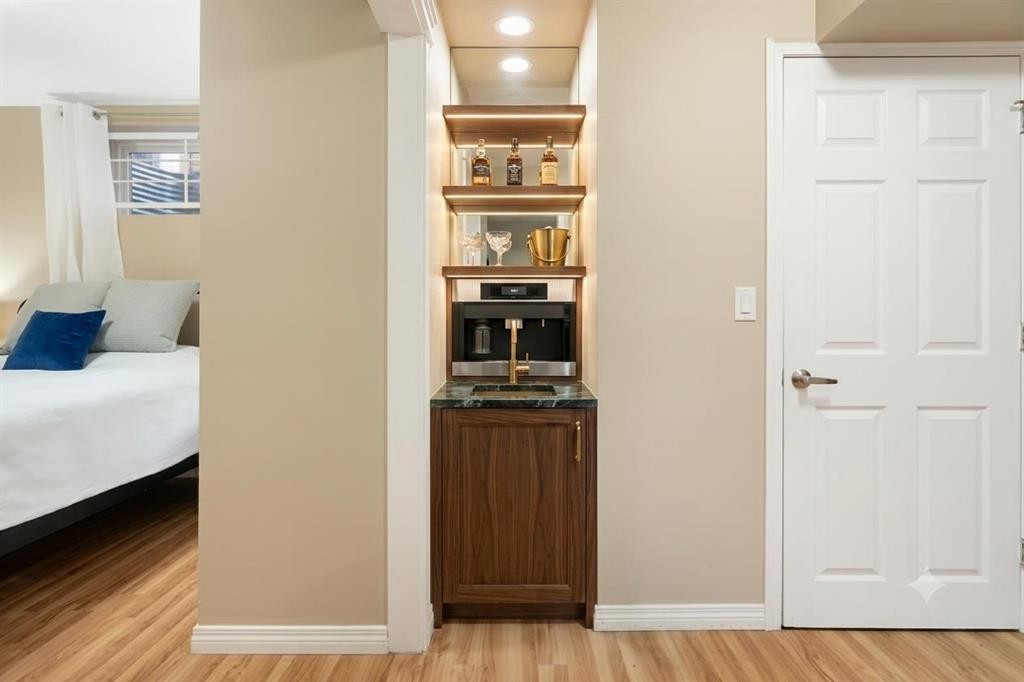 70 Walden Manor Se, Calgary, AB - Indoor Photo Showing Other Room