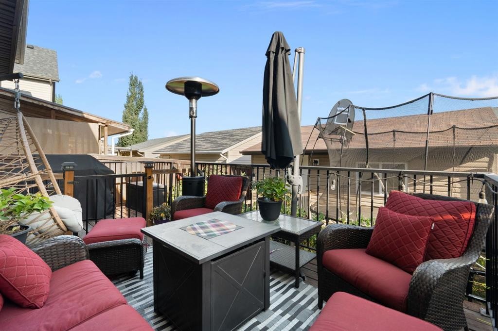 70 Walden Manor Se, Calgary, AB - Outdoor With Deck Patio Veranda With Exterior