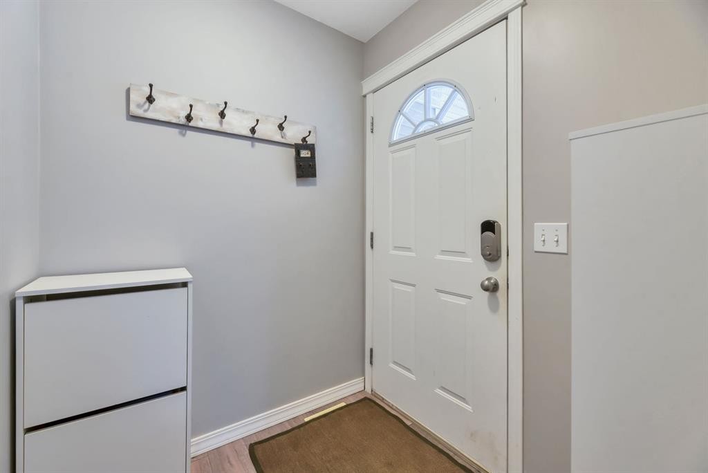 127 Hillview Terrace, Strathmore, AB - Indoor Photo Showing Other Room