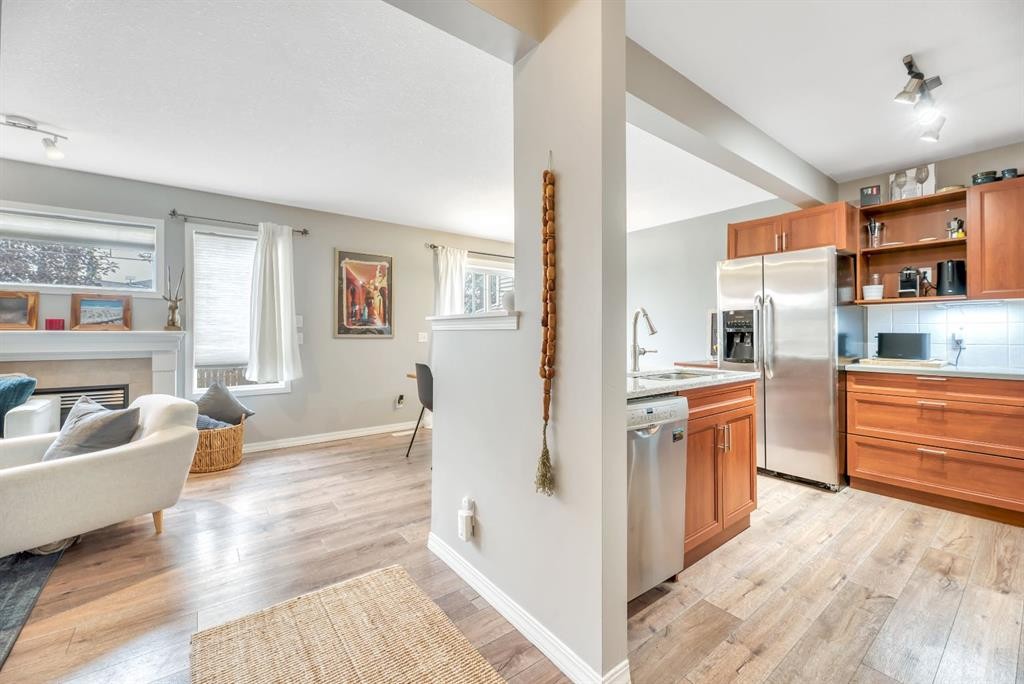 127 Hillview Terrace, Strathmore, AB - Indoor With Fireplace