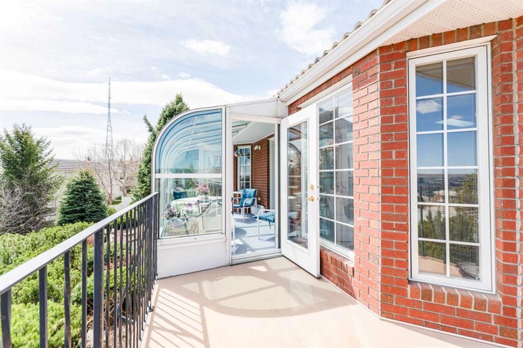 8 Prominence Path Sw, Calgary, AB - Outdoor With Exterior