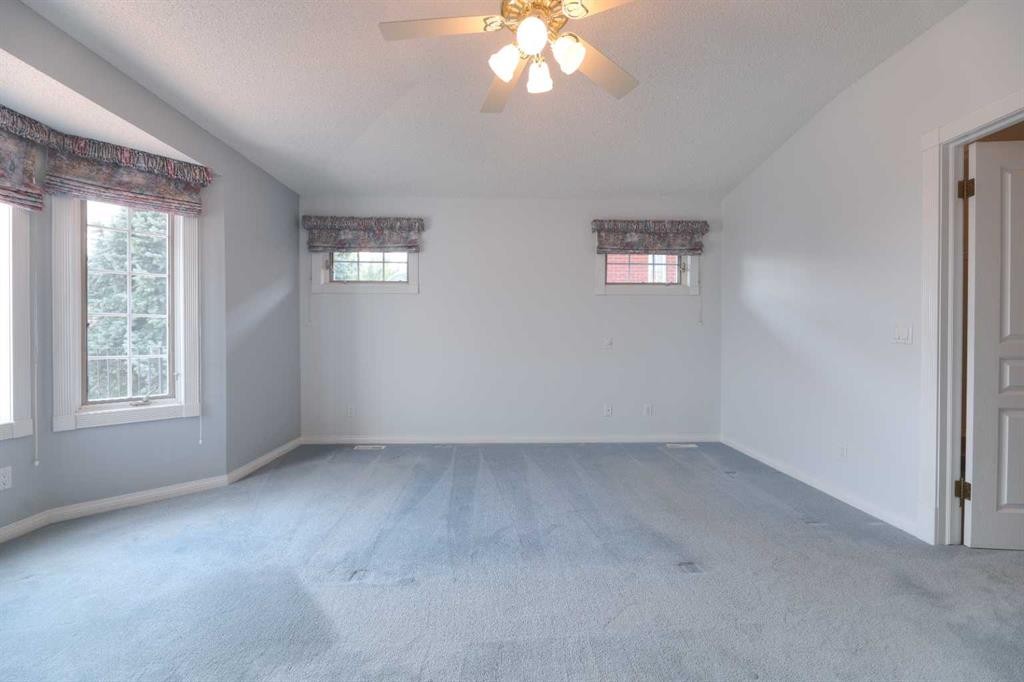 8 Prominence Path Sw, Calgary, AB - Indoor Photo Showing Other Room