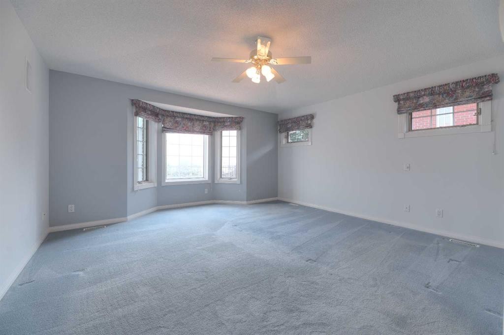 8 Prominence Path Sw, Calgary, AB - Indoor Photo Showing Other Room