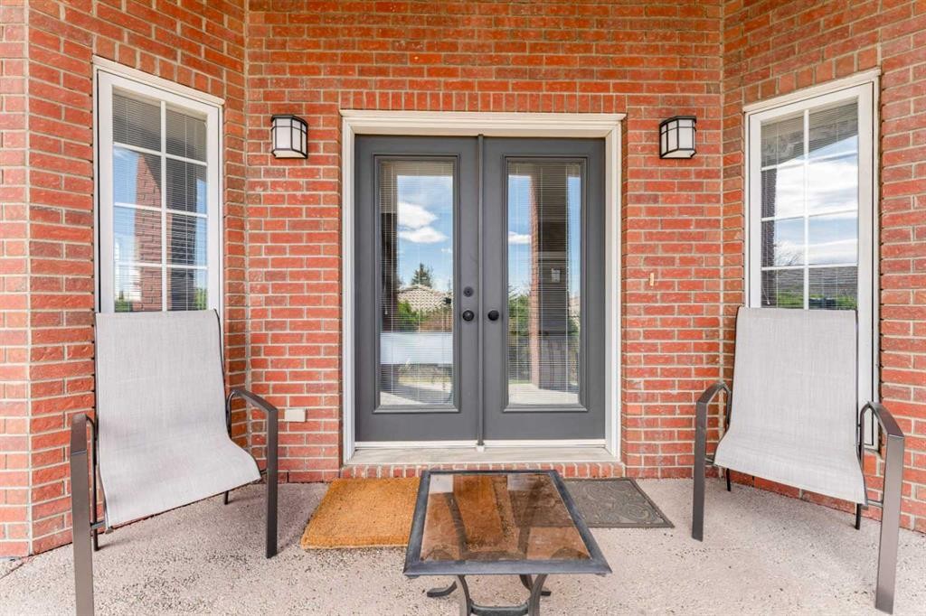 8 Prominence Path Sw, Calgary, AB - Outdoor With Exterior
