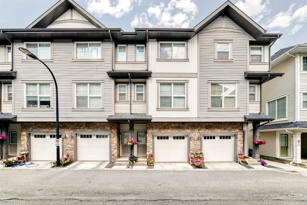 60 New Brighton Point Se, Calgary, AB - Indoor