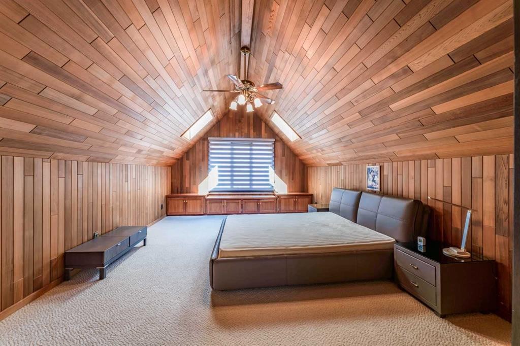240 Canterville Drive Sw, Calgary, AB - Indoor Photo Showing Bedroom
