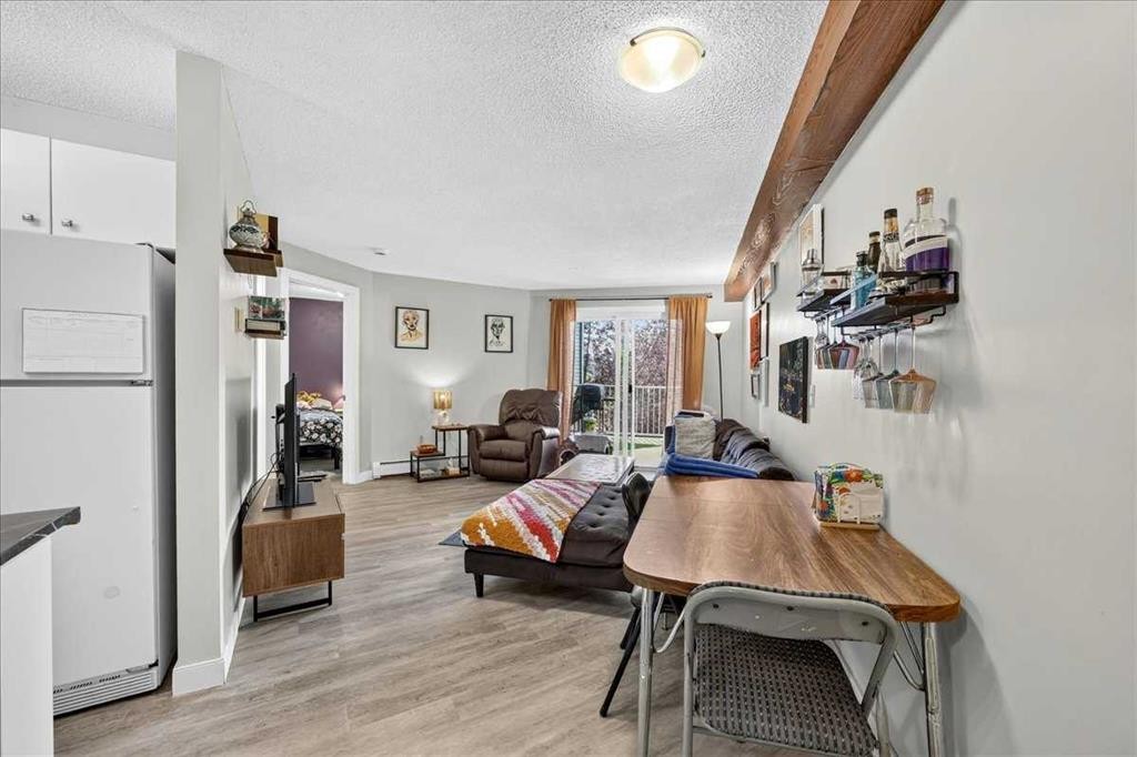 5308A-604 8 Street Sw, Airdrie, AB - Indoor