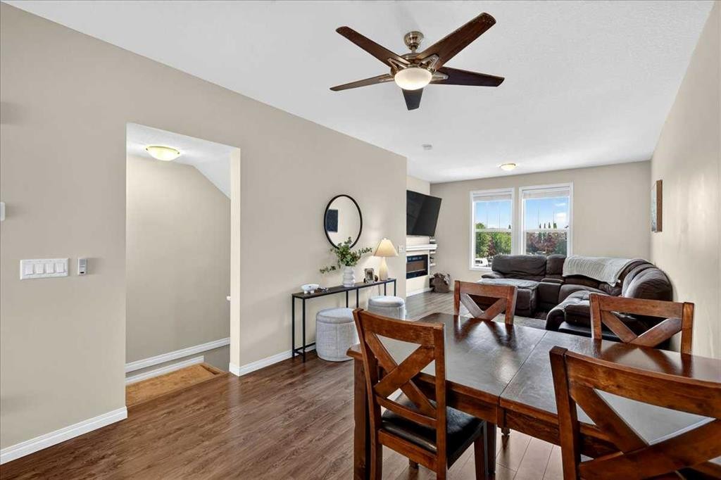 2003-280 Williamstown Close Nw, Airdrie, AB - Indoor