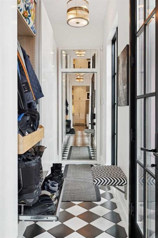 2814 14 Street Sw, Calgary, AB - Indoor Photo Showing Other Room