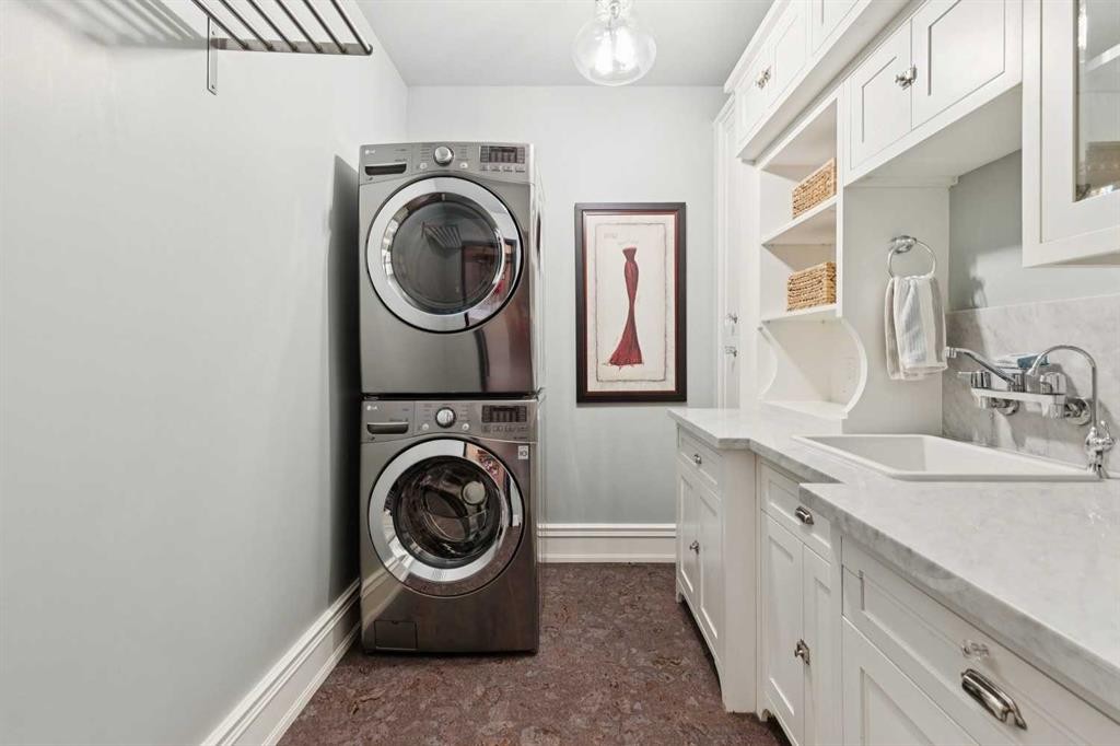 2814 14 Street Sw, Calgary, AB - Indoor Photo Showing Laundry Room