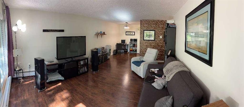 108-816 89 Avenue Sw, Calgary, AB - Indoor