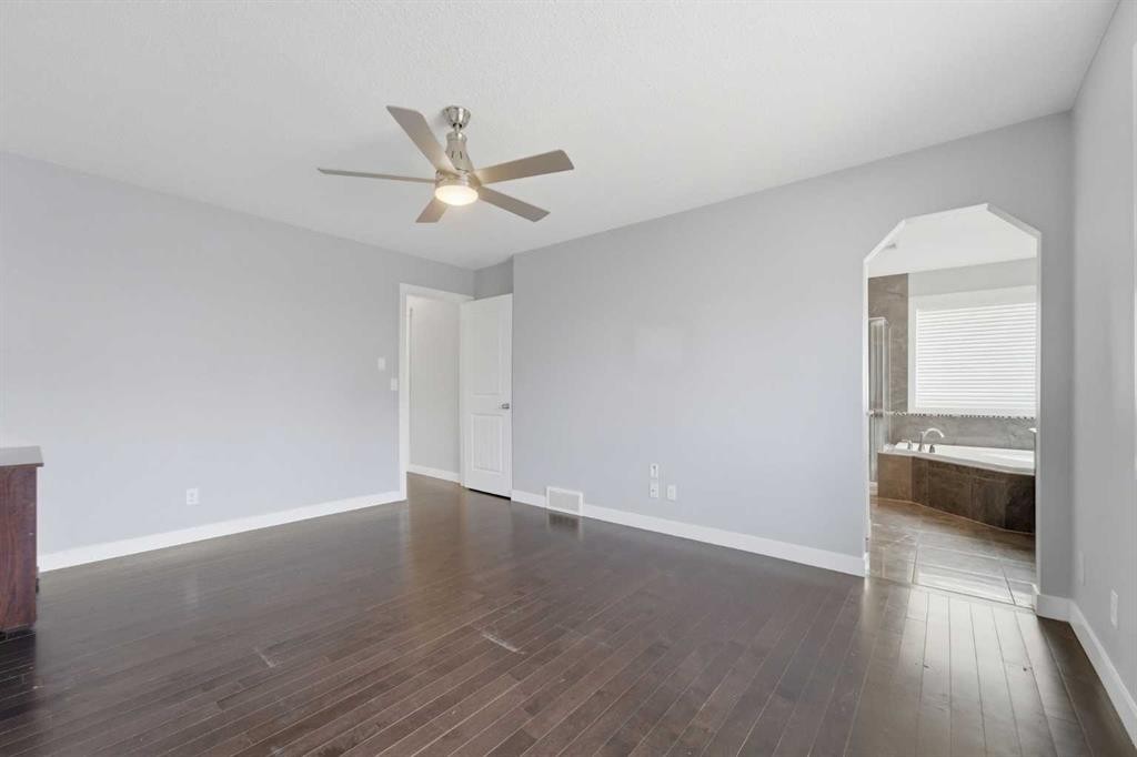 174 Morningside Circle Sw, Airdrie, AB - Indoor Photo Showing Other Room