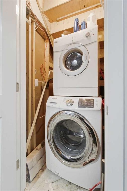 174 Morningside Circle Sw, Airdrie, AB - Indoor Photo Showing Laundry Room