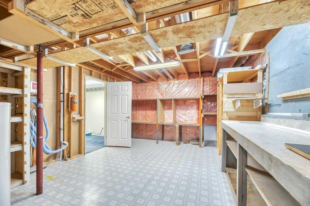 33 Riverview Point Se, Calgary, AB - Indoor Photo Showing Basement