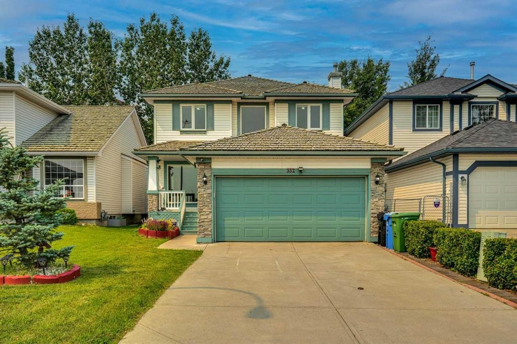 332 Harvest Hills Drive Ne, Calgary, AB - Outdoor