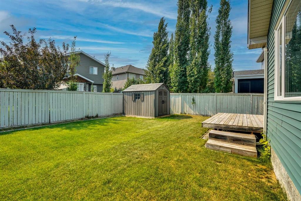 101 Royal Oak Crescent Nw, Calgary, AB - Outdoor