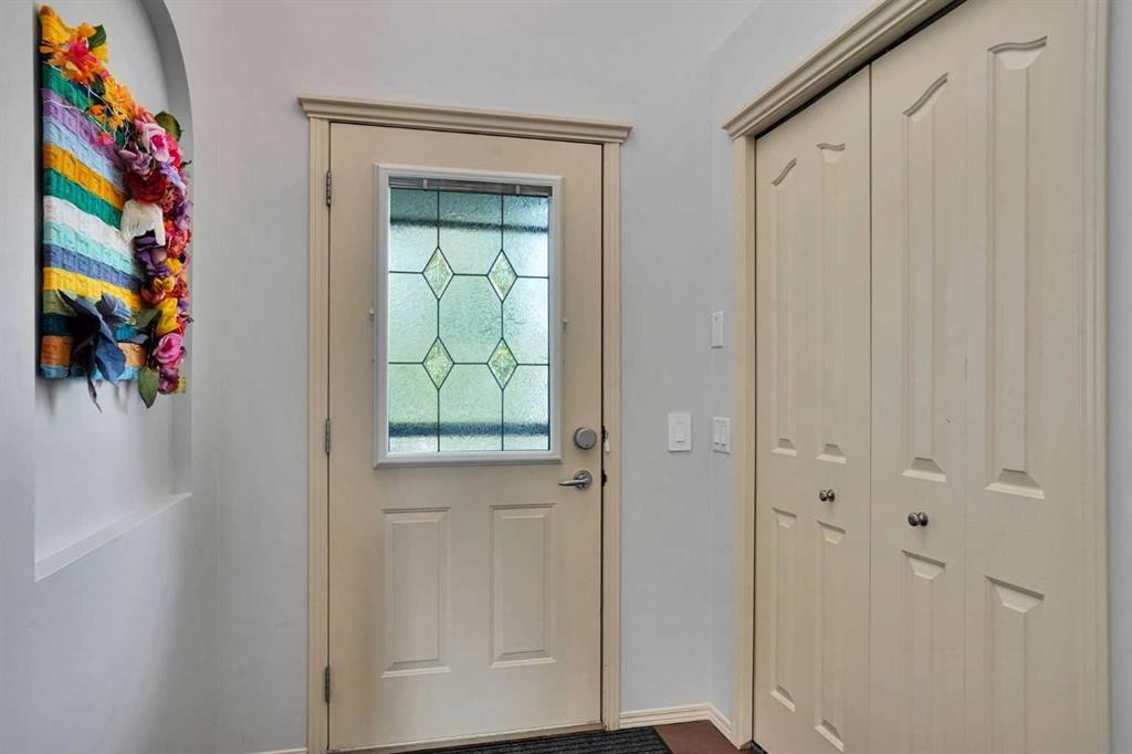 101 Royal Oak Crescent Nw, Calgary, AB - Indoor Photo Showing Other Room