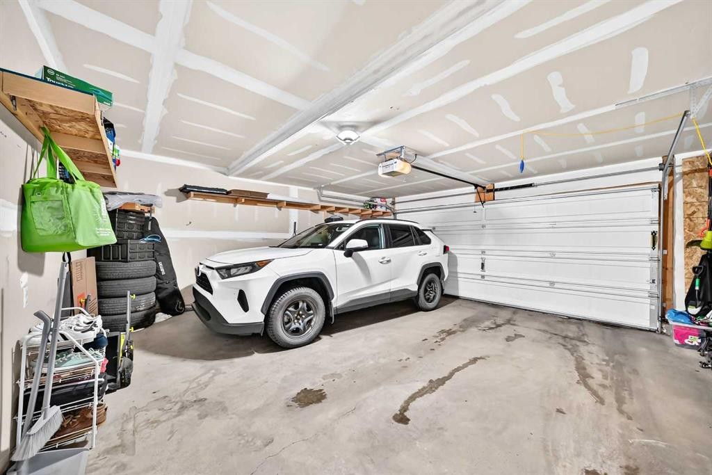 535 Windstone Common Sw, Airdrie, AB - Indoor Photo Showing Garage