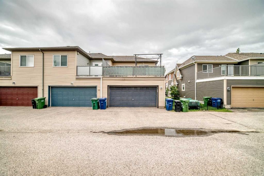 535 Windstone Common Sw, Airdrie, AB - Outdoor With Balcony