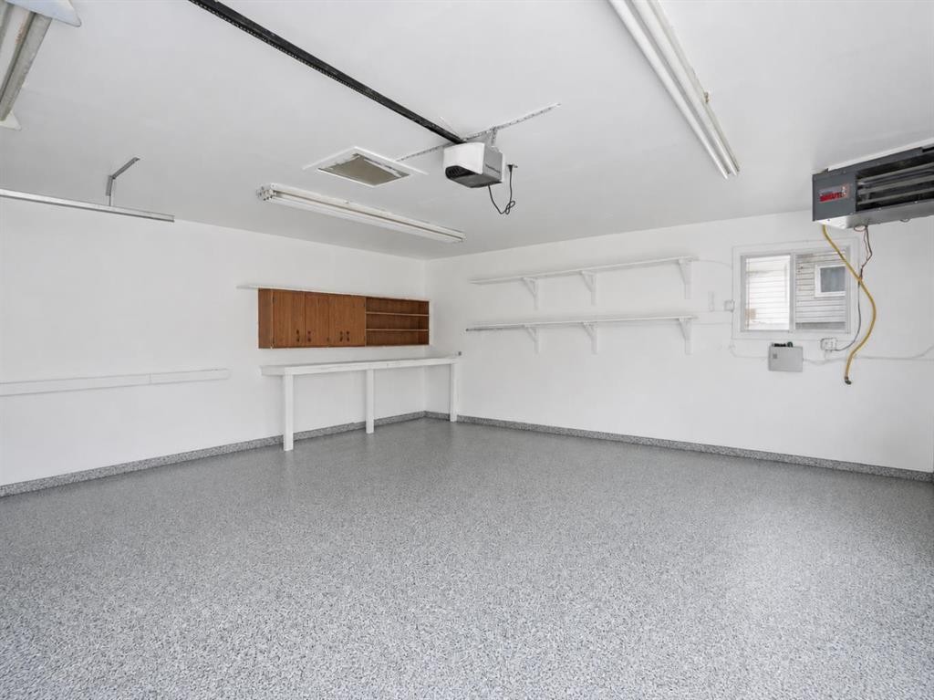203 Shawglen Road Sw, Calgary, AB - Indoor Photo Showing Other Room