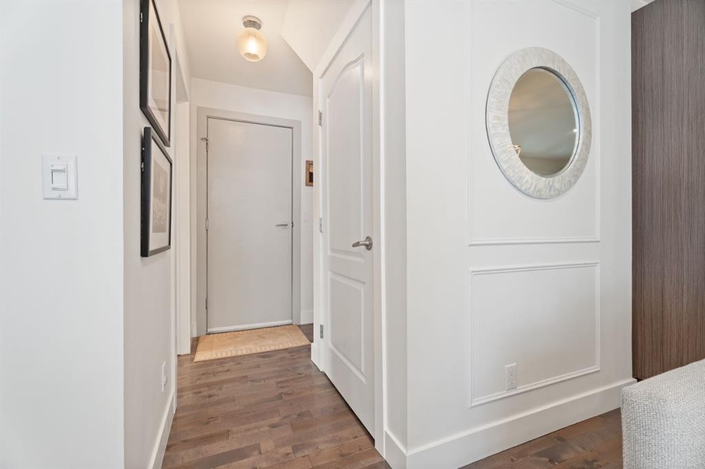 36 Sunvista Place Se, Calgary, AB - Indoor Photo Showing Other Room