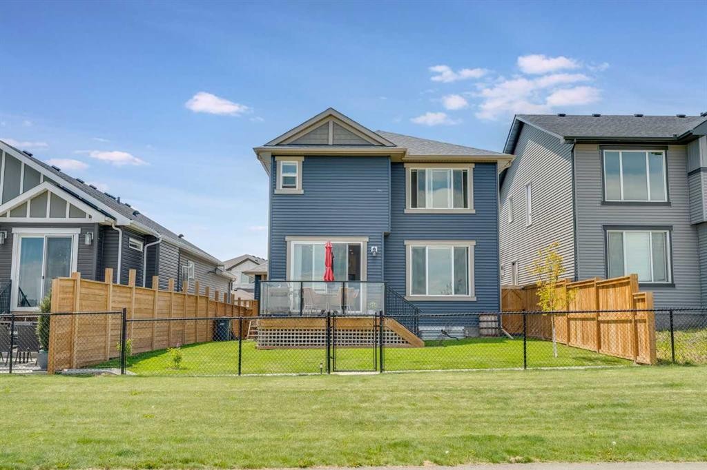 152 Threepoint Cove, Okotoks, AB - Outdoor