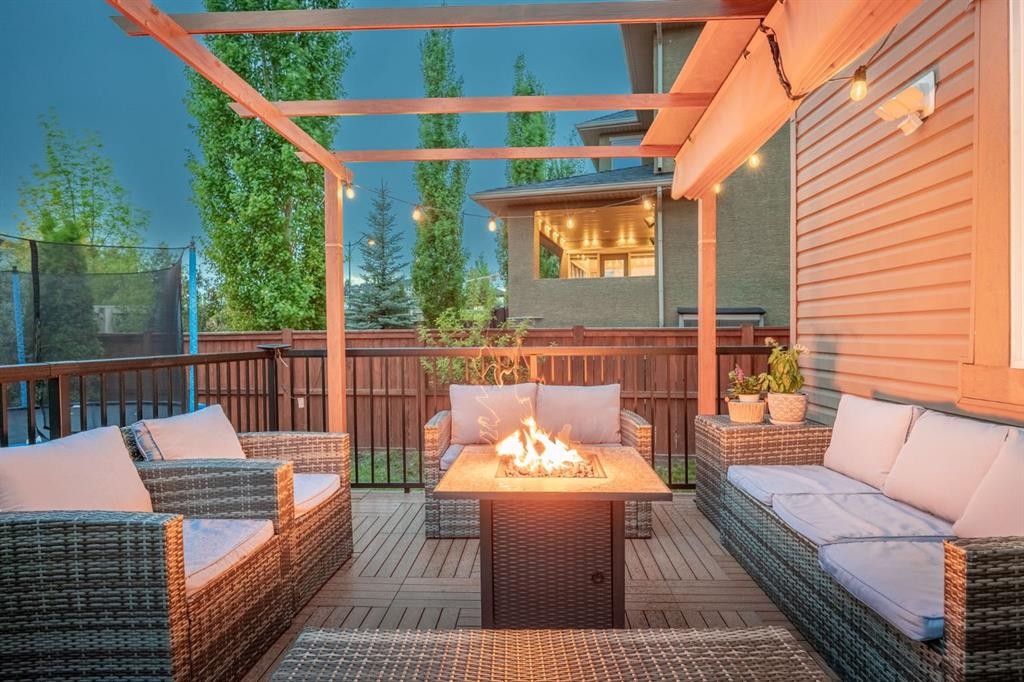 575 Evergreen Circle Sw, Calgary, AB - Outdoor With Deck Patio Veranda With Exterior