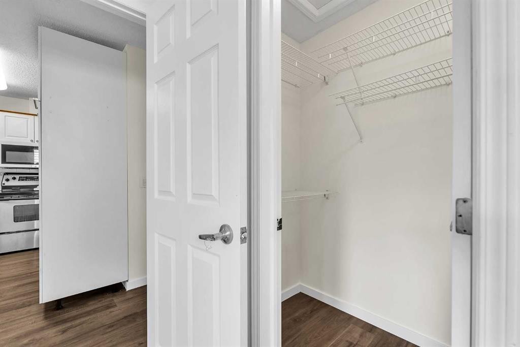 68 Catalina Circle Ne, Calgary, AB - Indoor