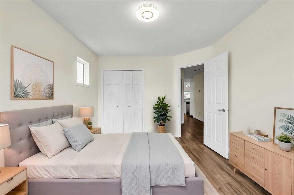 68 Catalina Circle Ne, Calgary, AB - Indoor Photo Showing Bedroom
