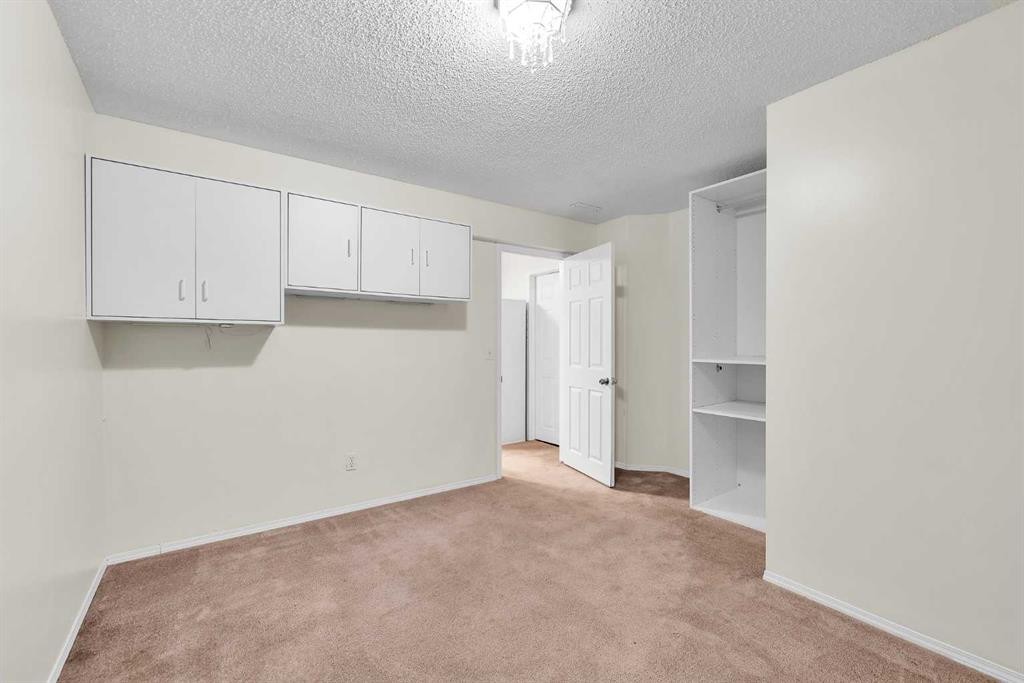68 Catalina Circle Ne, Calgary, AB - Indoor Photo Showing Other Room