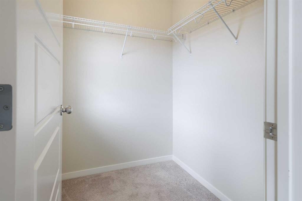 506 Evansridge Park Nw, Calgary, AB - Indoor With Storage