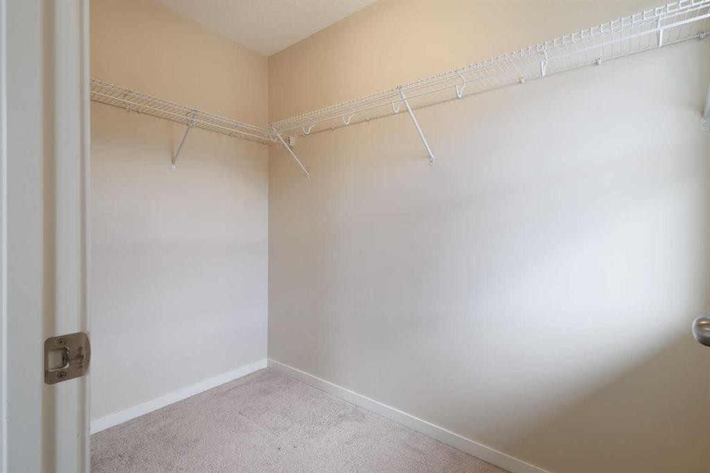 506 Evansridge Park Nw, Calgary, AB - Indoor With Storage